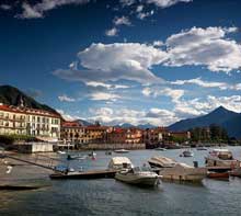 House and church in Varenna