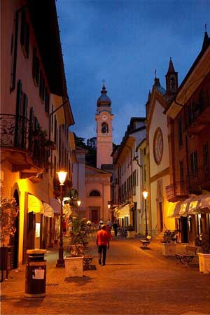 Piazza in Menaggio