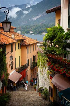 Strolling in Bellagio